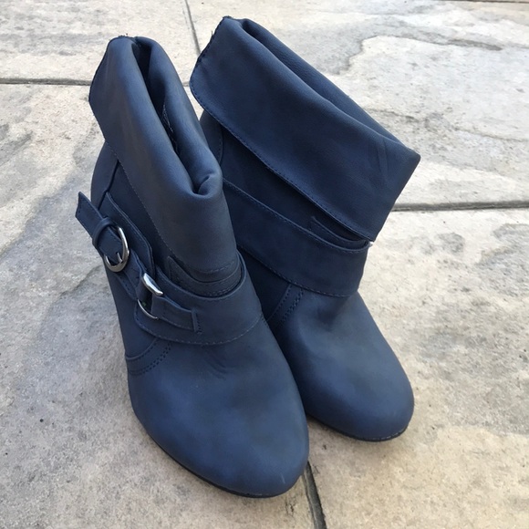 Navy Heeled Booties - Picture 4 of 4